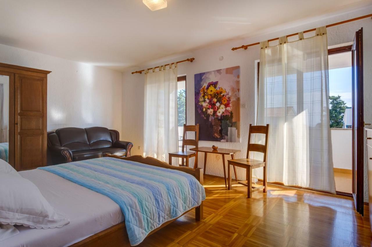 Apartmani Maris Mali Lošinj Eksteriør billede